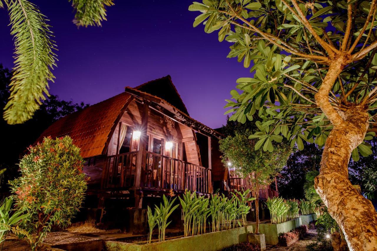 The Granyam Garden Cottage Batununggul Ngoại thất bức ảnh