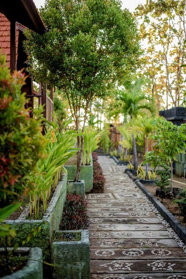 The Granyam Garden Cottage Batununggul Ngoại thất bức ảnh