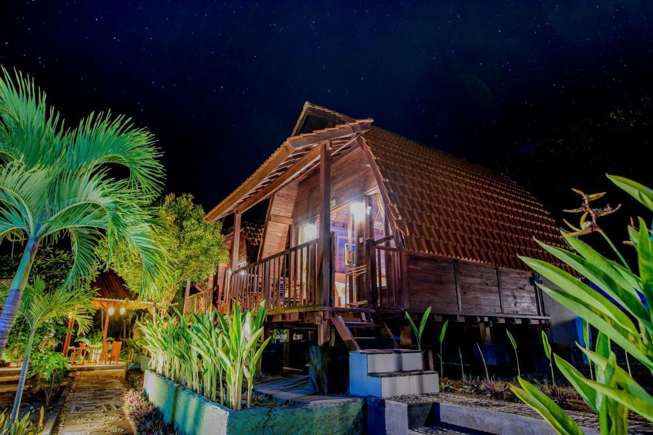 The Granyam Garden Cottage Batununggul Ngoại thất bức ảnh